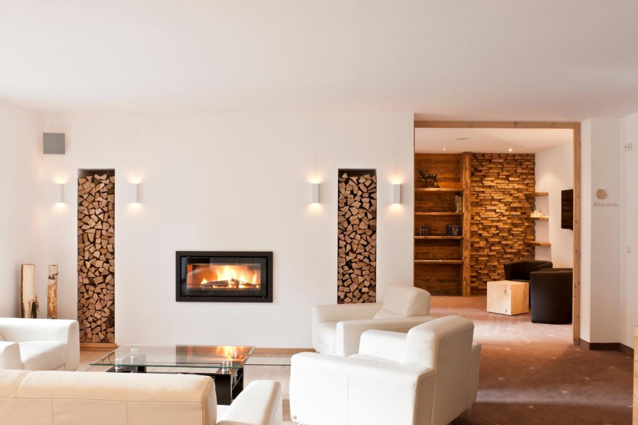 Terra - The Magic Place Relais & Chateaux Sarentino Exteriör bild